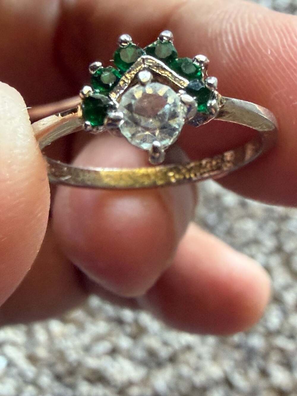 Vintage EDCO 14K Gold HGE Emerald and Clear CZ Fan Ring